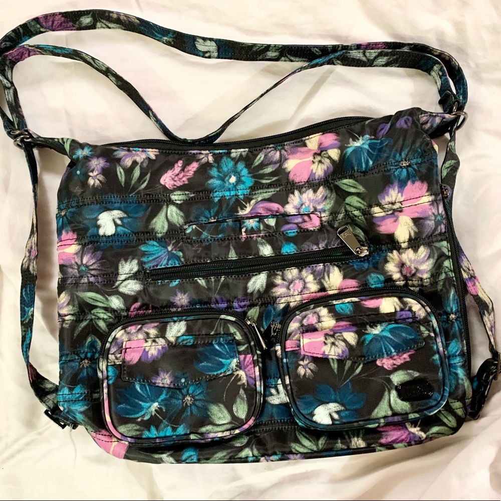 Lug Zipliner in bloom black - NWOT